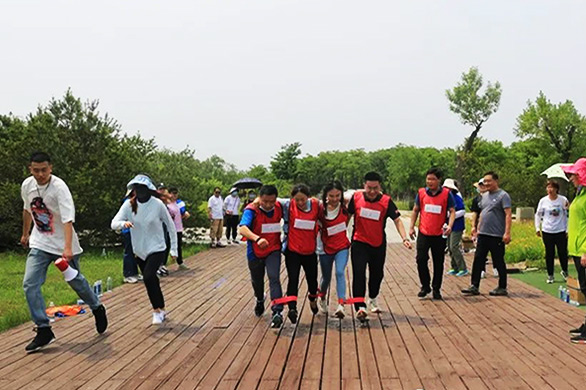 山东港口工程高级技工学校开展喜迎二十大党建活动