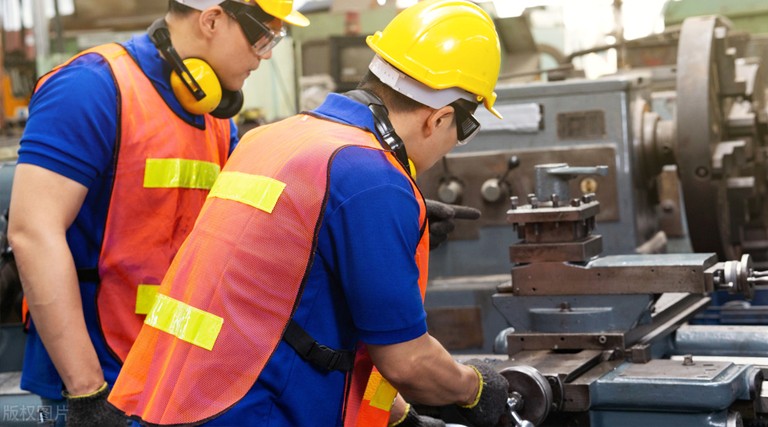 工程机械运用与维修