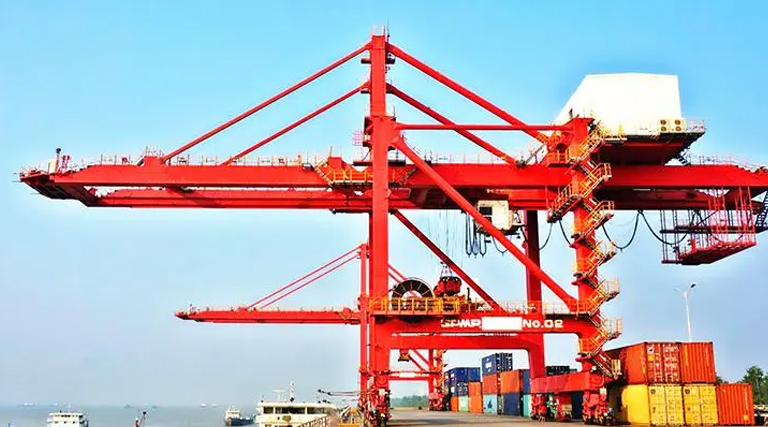 港口机械操作与维护