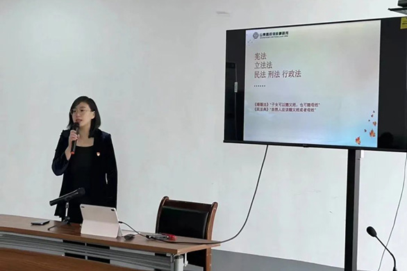 山东港口工程高级技工学校开展法制宣讲活动